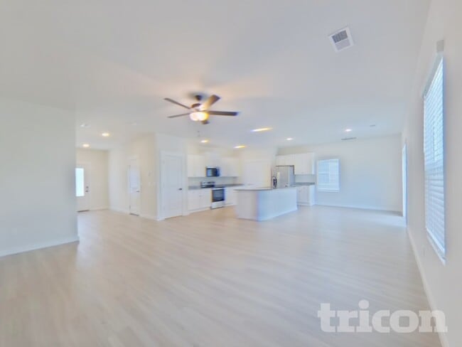 Building Photo - 1217 Crested Iris St