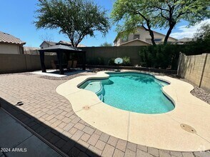 Building Photo - 4512 W Stoneman Dr