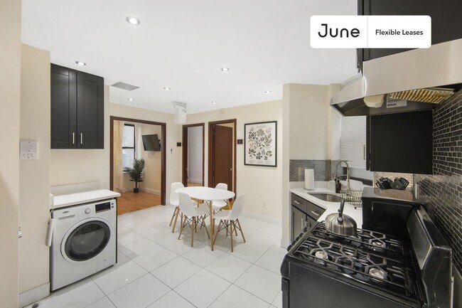 Foto del edificio - 235 W 109th St