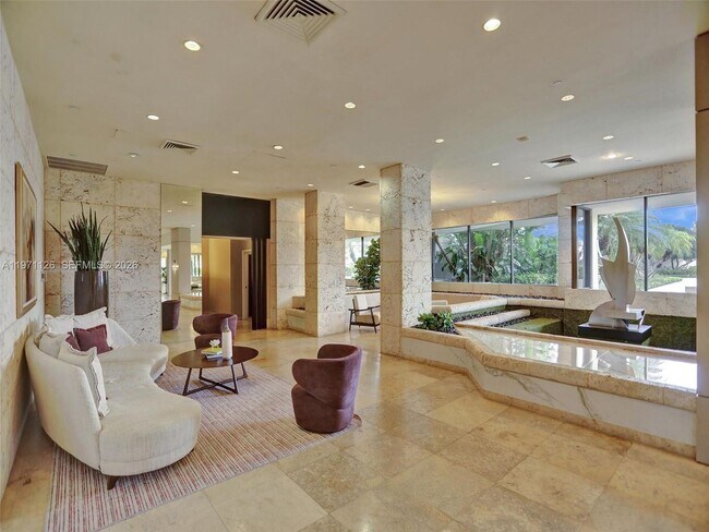 Foto del edificio - 1000 W Island Blvd