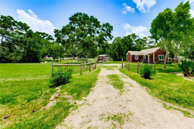 Foto del edificio - 7603 County Rd 171