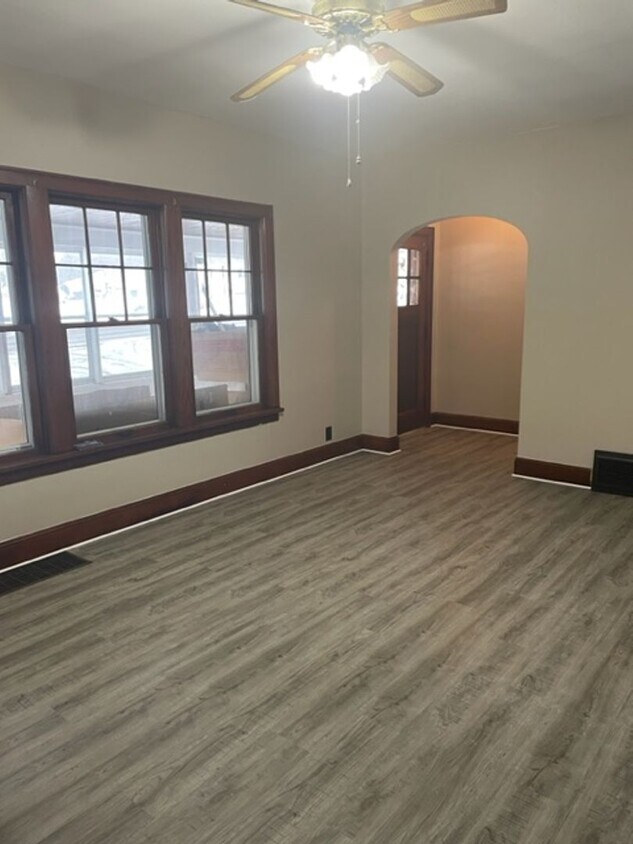 Primary Photo - 3 Bedroom Single Family Home