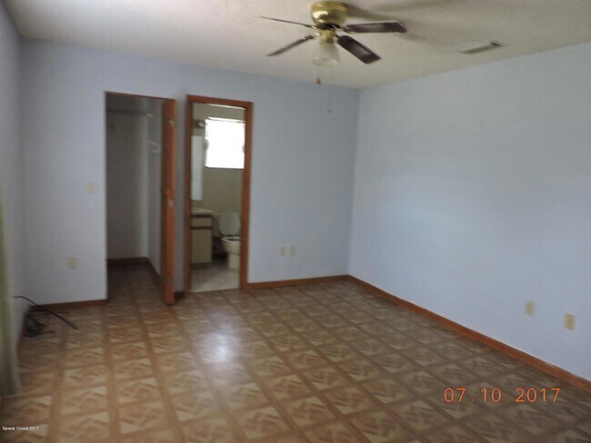 Foto del edificio - 272 High Rd NW