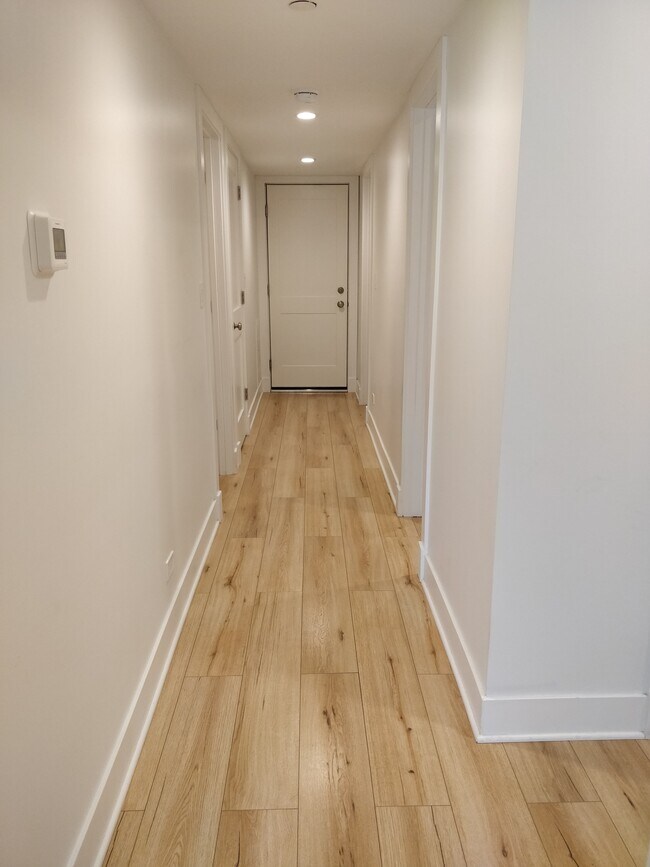 Foto del edificio - 4924 N Oakley Ave