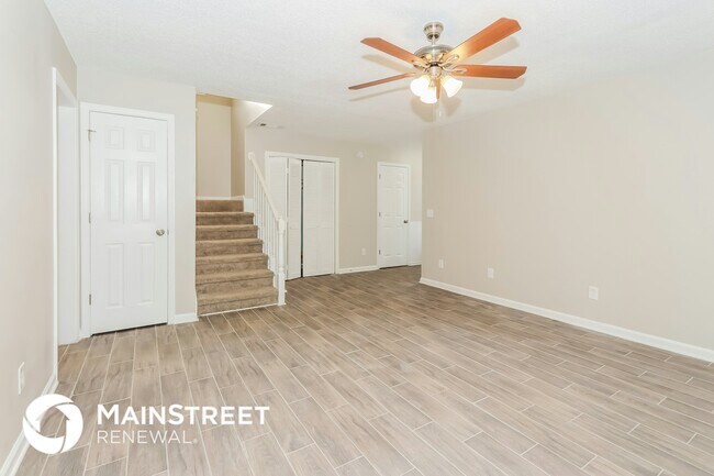 Foto del edificio - 170 Woodcrest Dr
