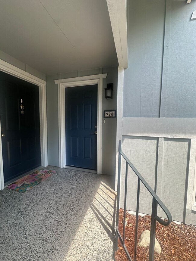 Foto del edificio - 928 Blue Heron Ave NE