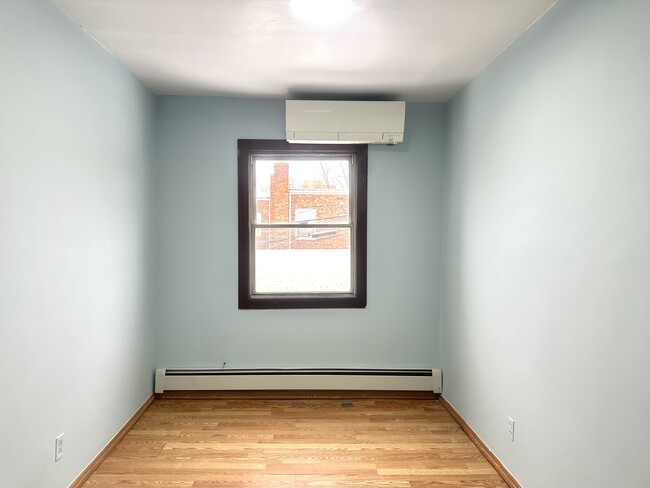Building Photo - 4247 194th St