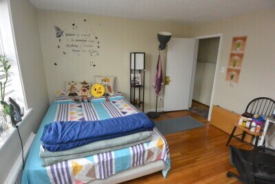 Foto del edificio - 273 Corey Rd
