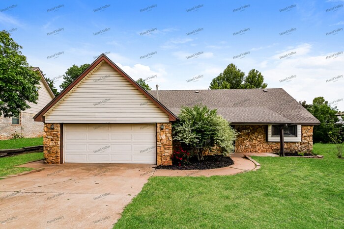 Photo - 6025 NW 84th Pl (Oklahoma City, OK)