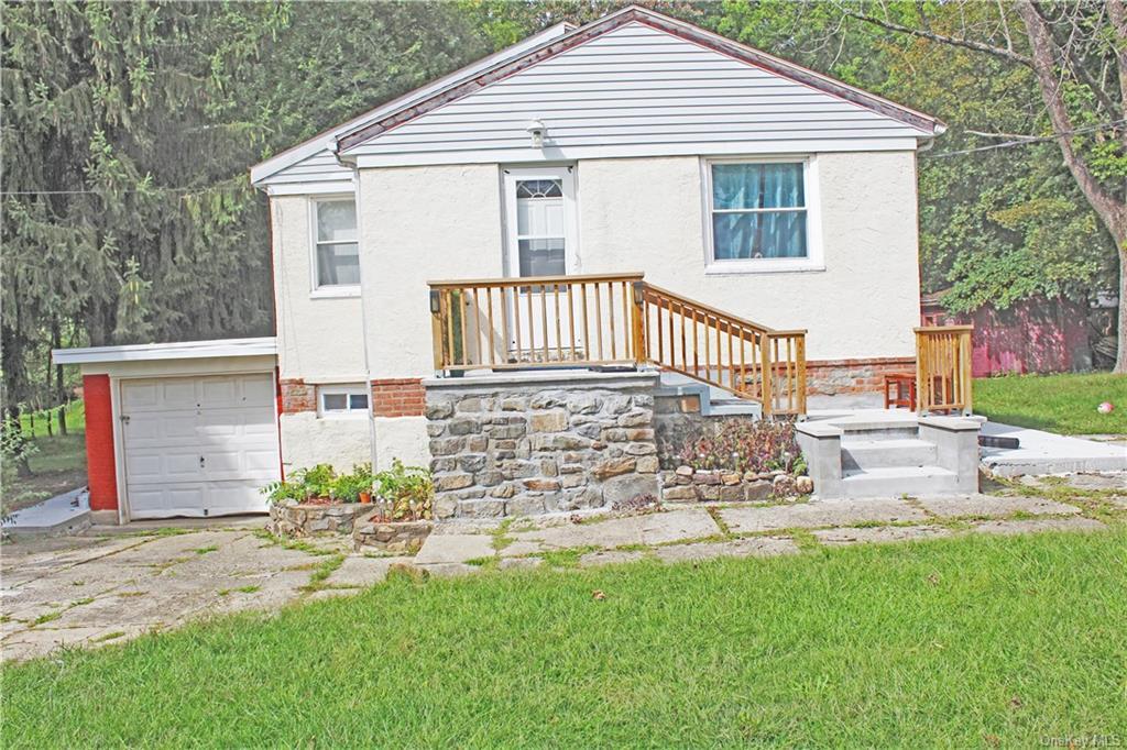 Primary Photo - 125 Hammond Rd