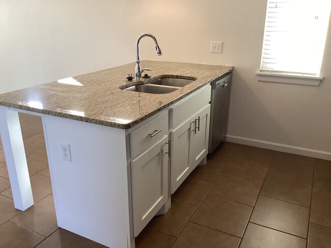 Foto del edificio - 11321 NW 102nd St