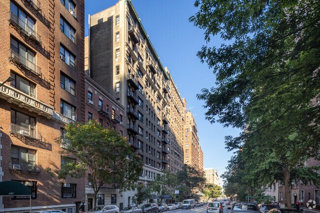 Foto del edificio - 164 W 79th St