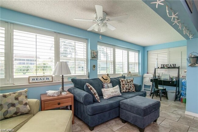 Building Photo - 1400 Pompei Ln
