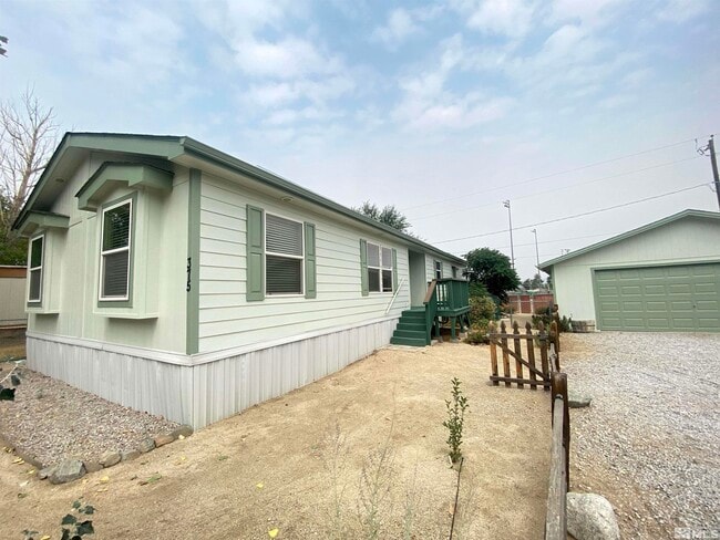 Building Photo - 375 W Patrician Dr