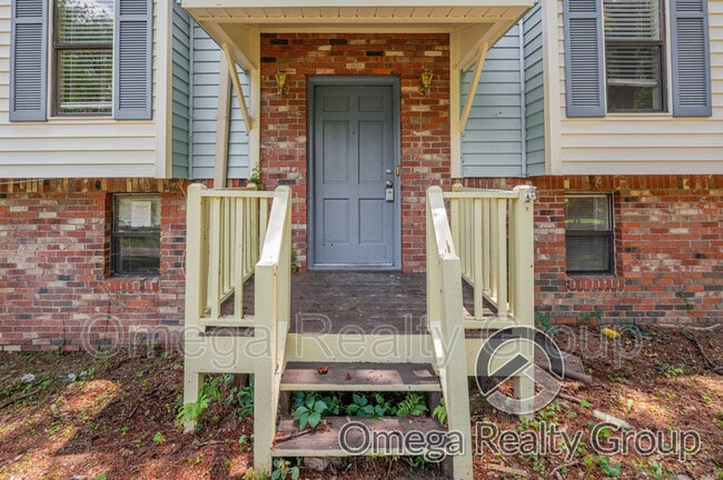 Building Photo - 6304 Stonehaven Ln