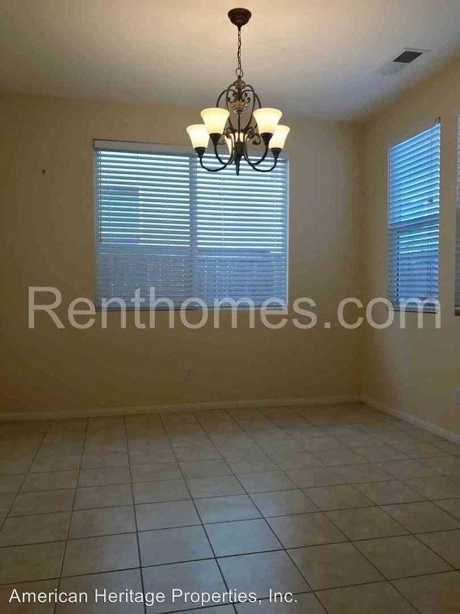 Building Photo - 1793 Picket Fence Dr