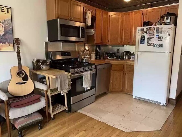 Foto del edificio - 10 Millmont St