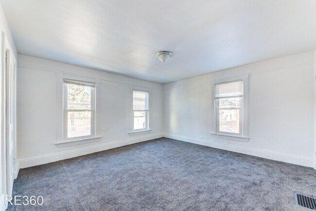 Building Photo - 2 br, 1 bath House - 716 Industry St Allen...