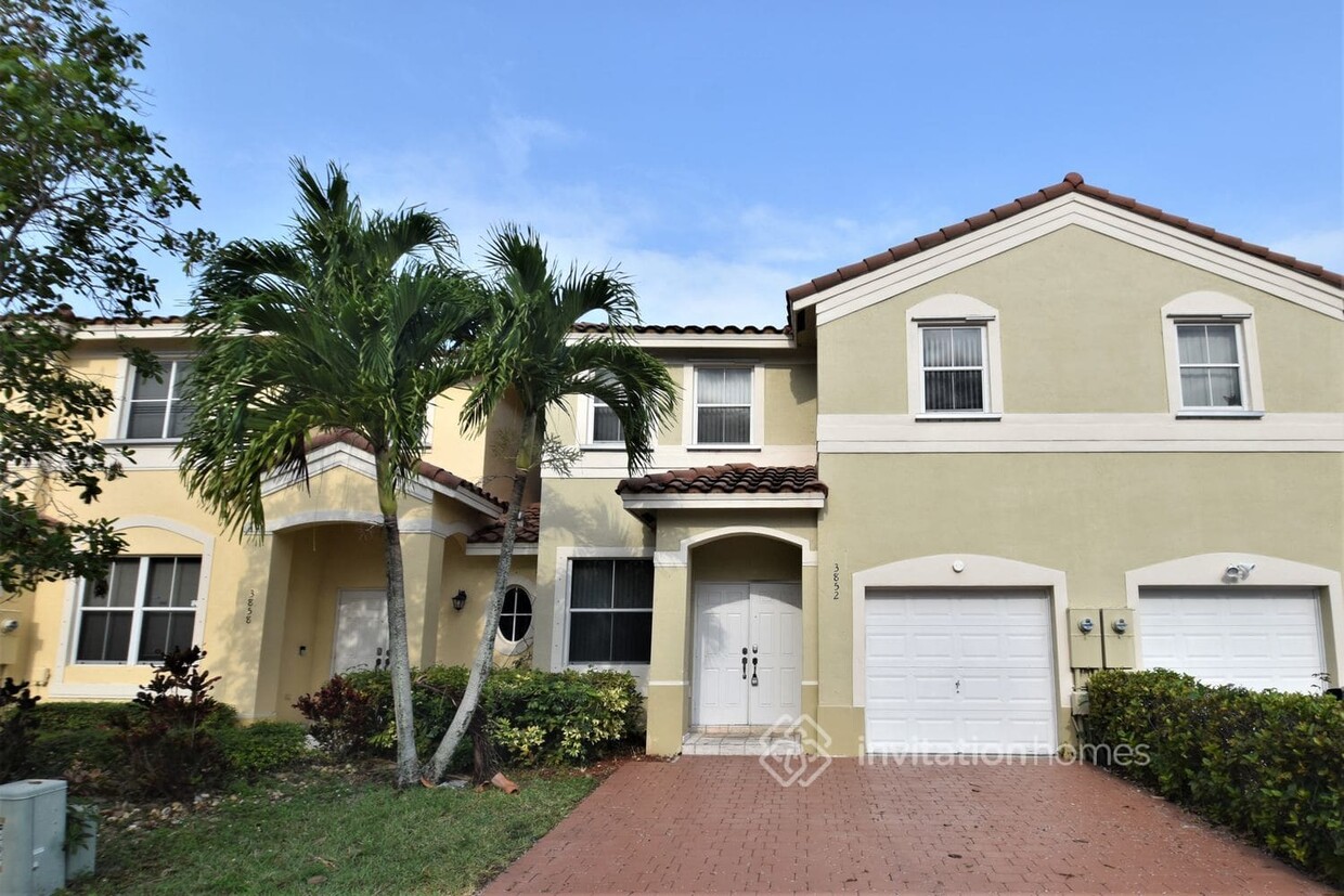 Primary Photo - 3852 SW 171st Ave
