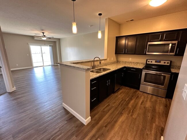 Building Photo - Brookridge Heights Apartments