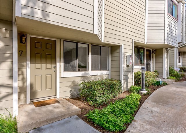 Foto principal - 7 Seamist Ct