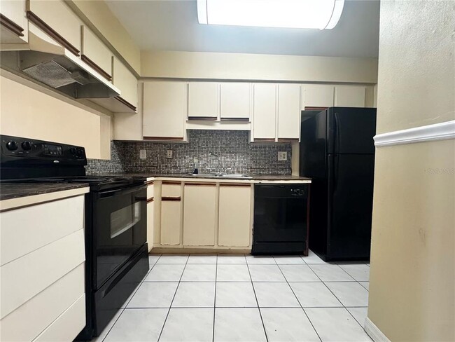 Foto del edificio - 2143 St Marteen Ct