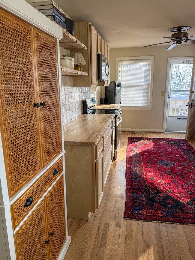 Foto del edificio - 204 Blanchard Pl