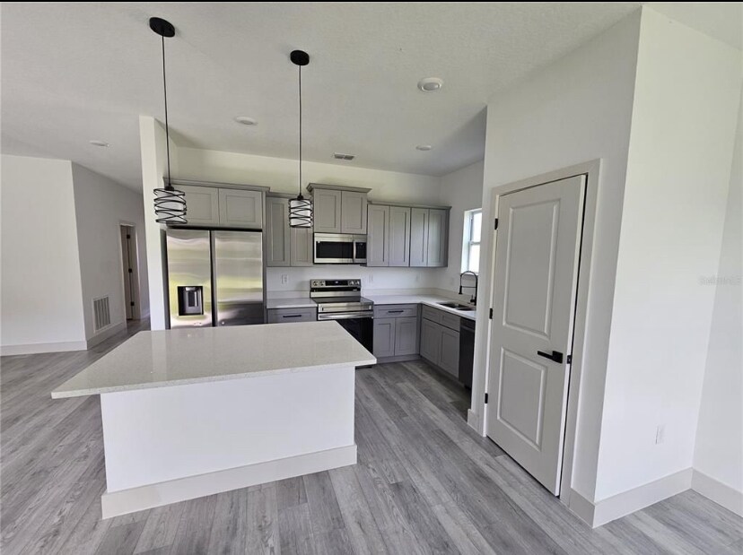 Foto principal - 1378 Wilmette St