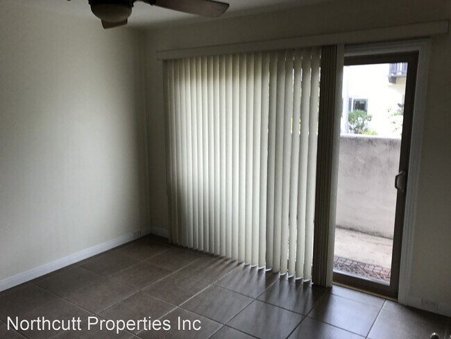 Foto del edificio - 3 br, 2.5 bath House - 3268 Loma Riviera Dr.