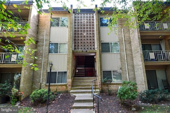 Building Photo - 12415 Braxfield Ct