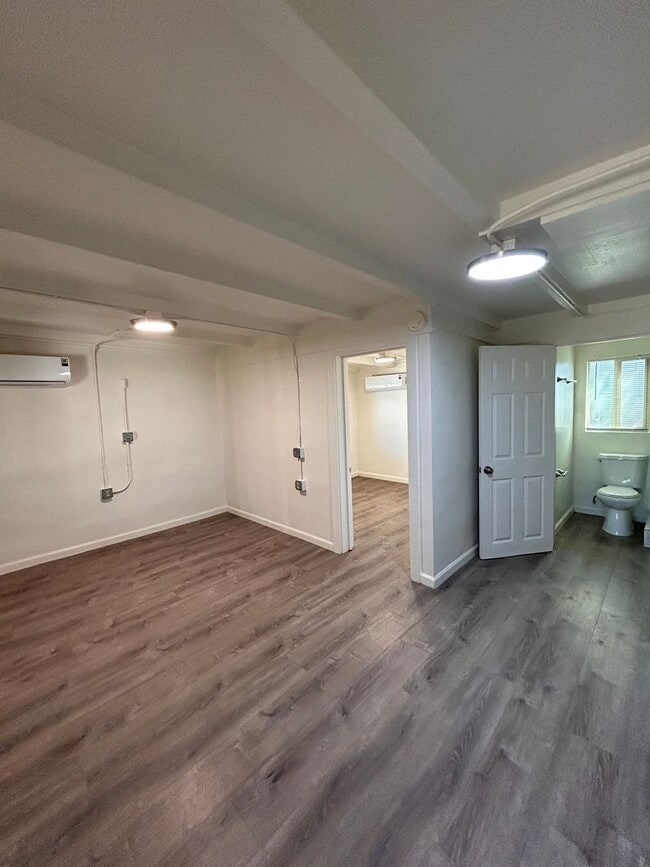 Building Photo - 5128 E Pima St