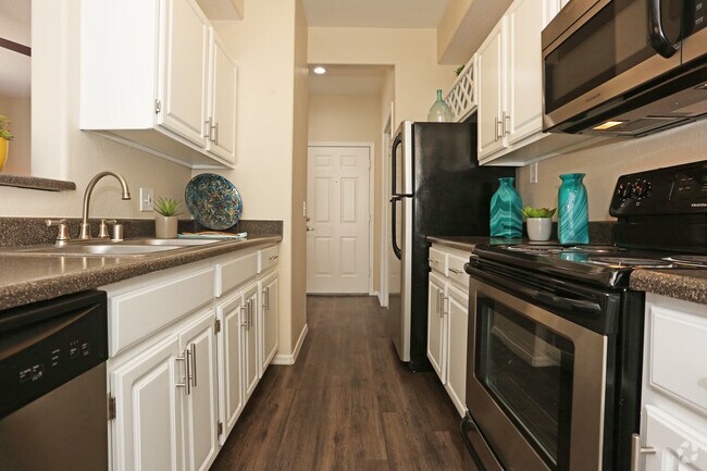 2HAB, 2BA - 998 ft² - Tresa at Arrowhead