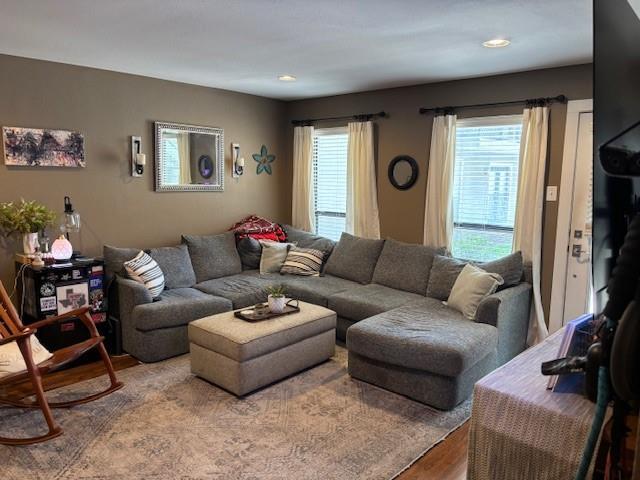 Foto del edificio - 5806 Birchbrook Dr