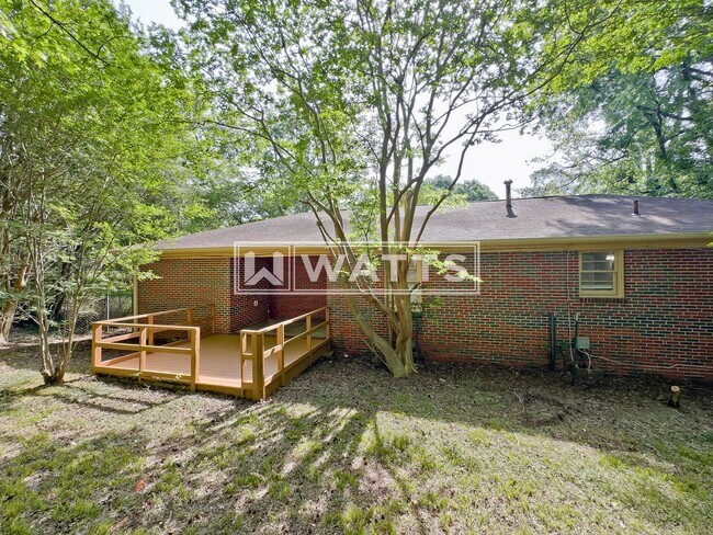 Foto del edificio - 3-Bedroom, 2-Bath Home in Center Point