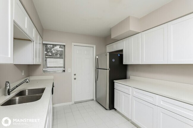 Building Photo - 993 Alladin Dr, Deltona, FL 32725