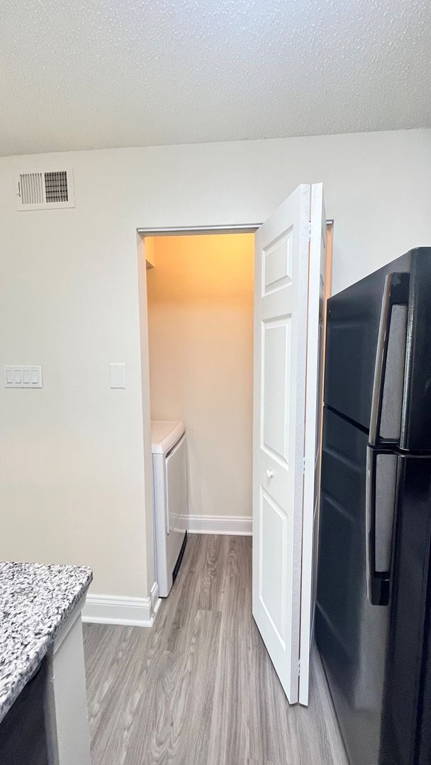 Interior Photo - Apartments at Sunset