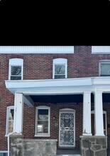 Building Photo - 3713 Oakmont Ave