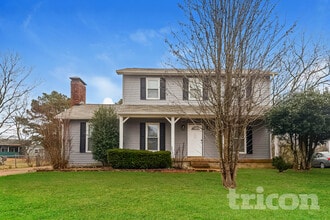 Building Photo - 622 Meadowview Dr