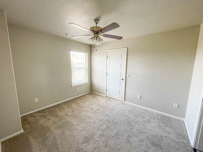 Foto del edificio - 4173 W Santa Maria Ln