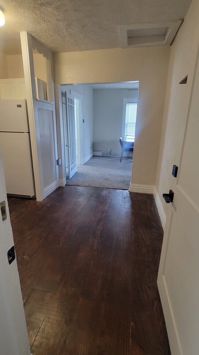 Foto del edificio - 4829 Calvert St