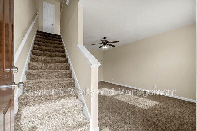 Building Photo - 2332 Raleigh Ct