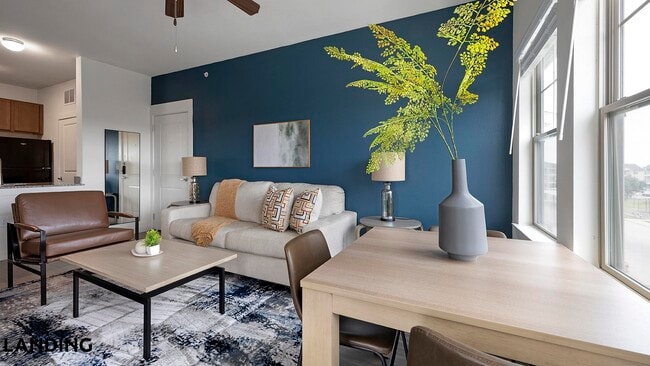 Building Photo - 2115 Windsor Blvd