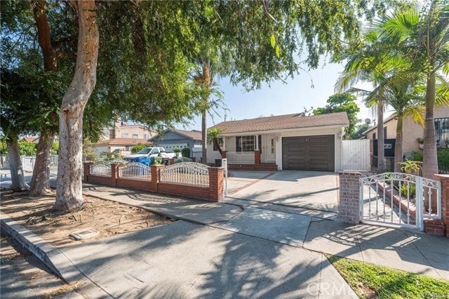 Primary Photo - 1136 Cary Ave