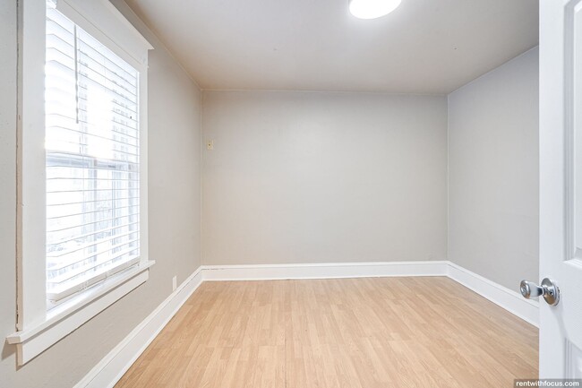 Foto del edificio - 712 W Lorain St