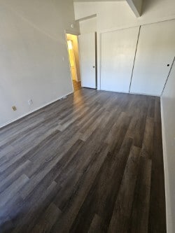 Building Photo - 504 Jeanell Dr