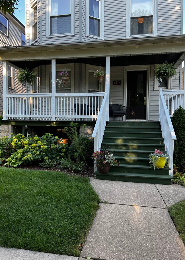 Front Porch - 4116 N Harding Ave