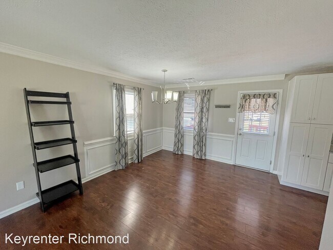 Foto del edificio - 3 br, 2 bath House - 6384 Mary Esther Ln