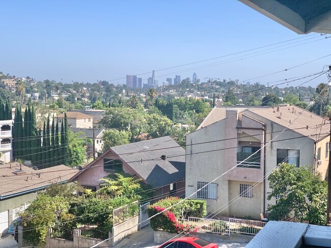 Downtown views - 4367 Camero Ave