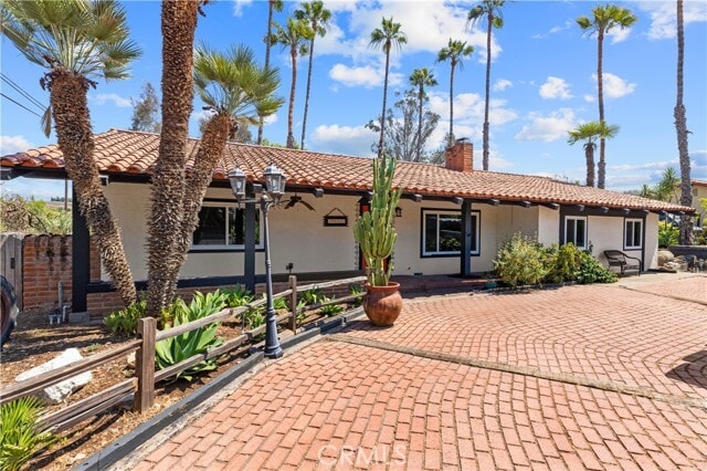Primary Photo - 29612 Spotted Bull Ln