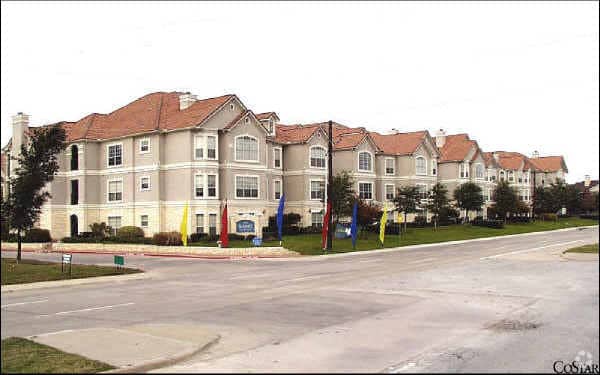 Building Photo - NEO at Midtown Apartments